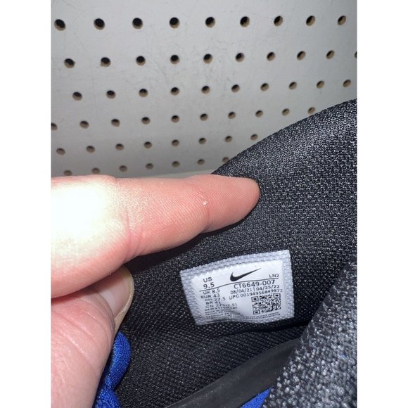 Nike Alpha Menace Pro 3 Mens Football Cleats Size 9.5 Black Blue CT6649-007 - Picture 8 of 8